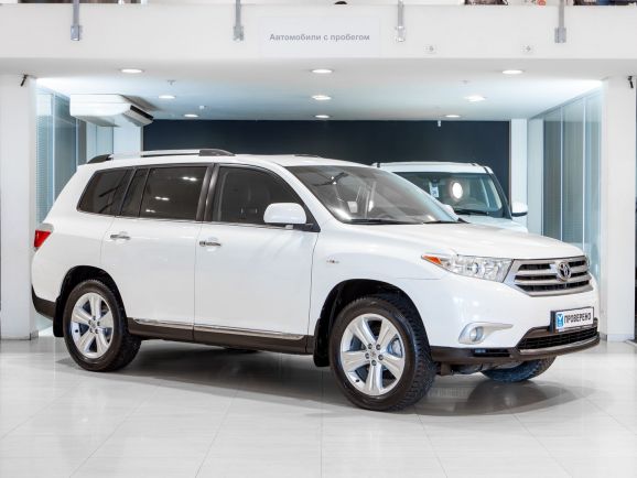 Toyota Highlander, АТ, 2012 фото 5