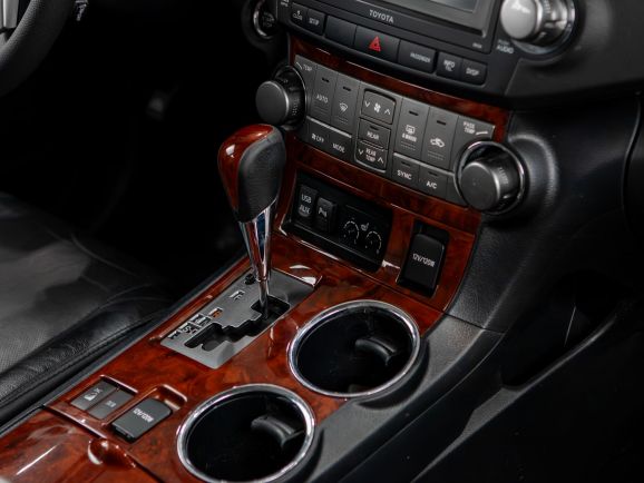 Toyota Highlander, АТ, 2012 фото 20