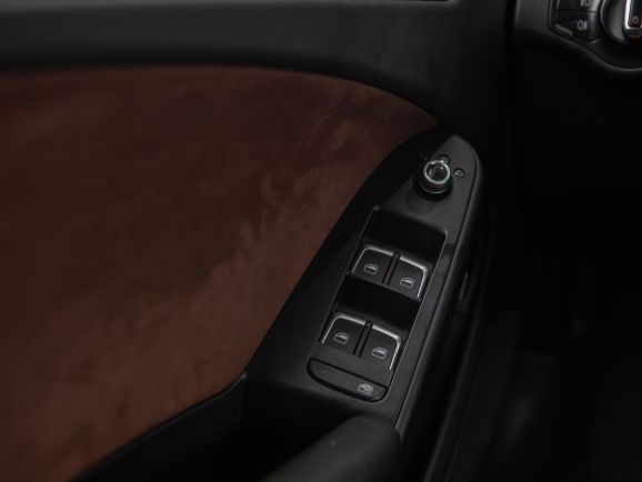 Audi A4, Вариатор, 2013 фото 8