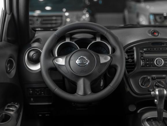 Nissan Juke, Вариатор, 2014 фото 9