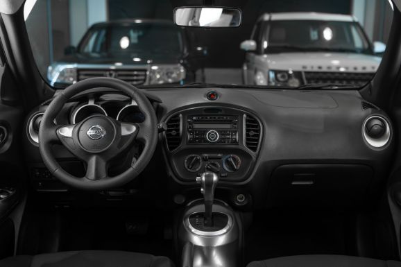 Nissan Juke, Вариатор, 2014 фото 10