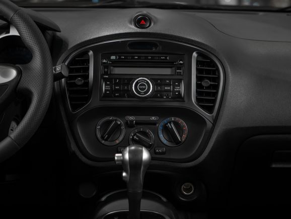 Nissan Juke, Вариатор, 2014 фото 11