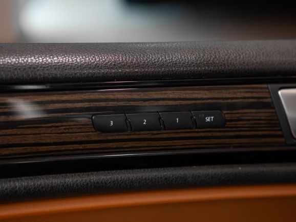 Volkswagen Touareg, АТ, 2013 фото 11