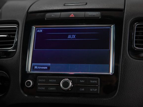 Volkswagen Touareg, АТ, 2013 фото 16