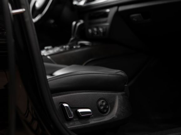 Audi A6, Робот, 2016 фото 17