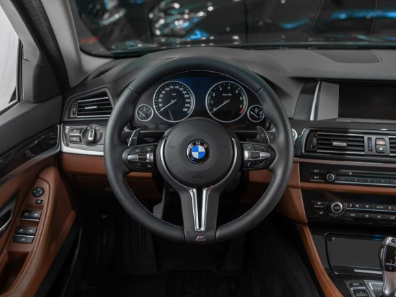 BMW 5 серия, АТ, 2013 фото 14