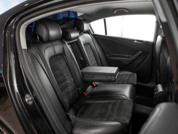 Volkswagen Passat, Робот, 2008 фото 2