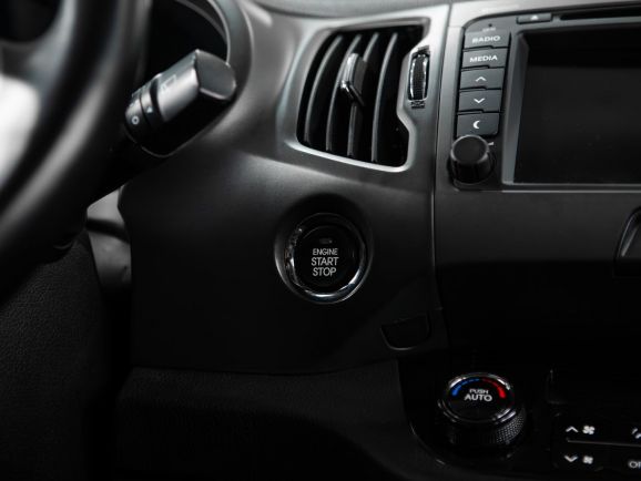 Kia Sportage, АТ, 2012 фото 12