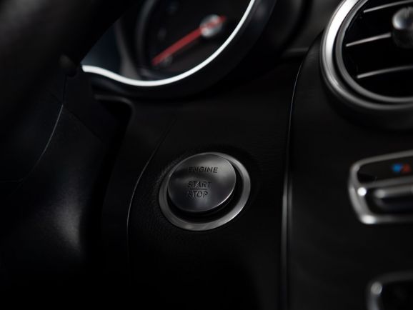 Mercedes-Benz C-класс, АТ, 2015 фото 9