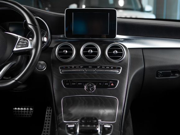 Mercedes-Benz C-класс, АТ, 2015 фото 18