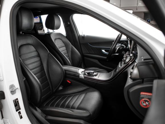 Mercedes-Benz C-класс, АТ, 2015 фото 22