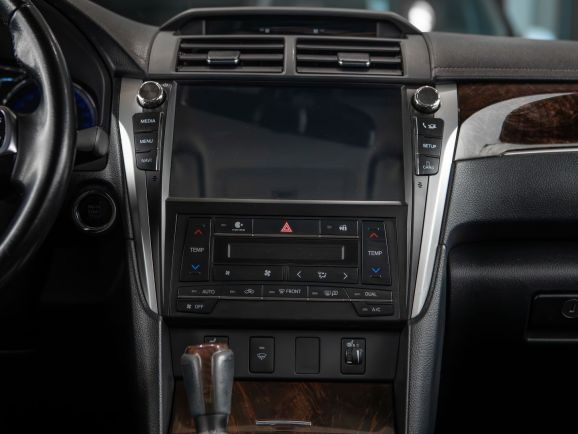 Toyota Camry, АТ, 2017 фото 18