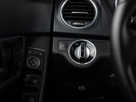 Mercedes-Benz C-класс, АТ, 2012 фото 11