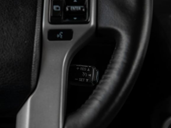 Toyota Land Cruiser Prado, АТ, 2011 фото 11