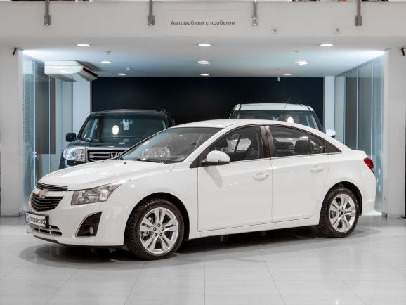 Chevrolet Cruze, АТ, 2014 фото 3