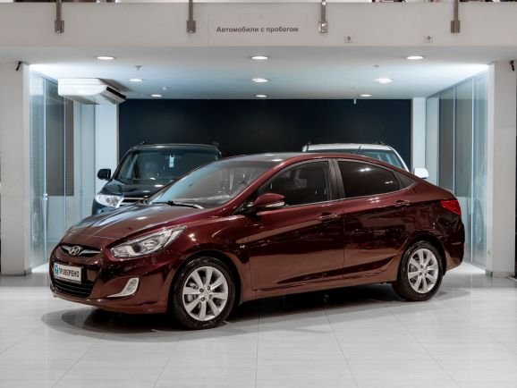 Hyundai Solaris, АТ, 2011 фото 3