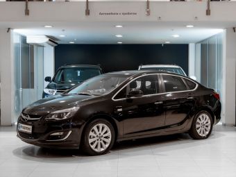 Opel Astra, АКПП, 2013 фото 3