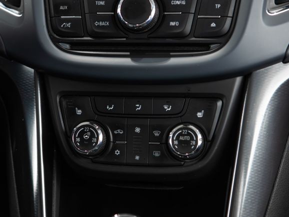 Opel Zafira, АТ, 2013 фото 11