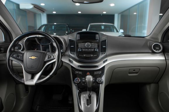 Chevrolet Orlando, АТ, 2012 фото 12