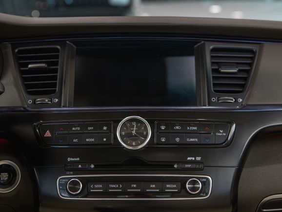 Kia Quoris, АТ, 2013 фото 22