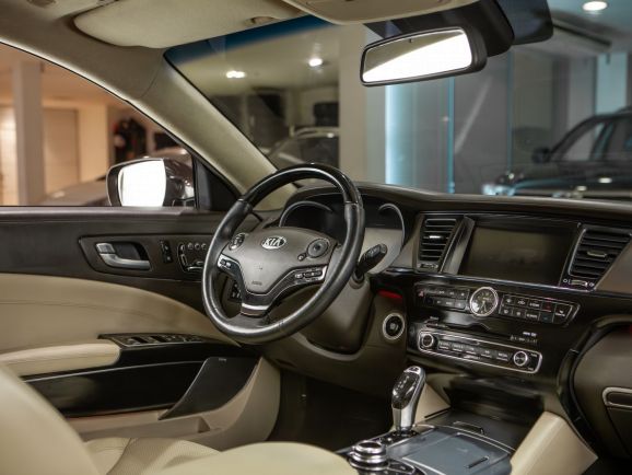 Kia Quoris, АТ, 2013 фото 7