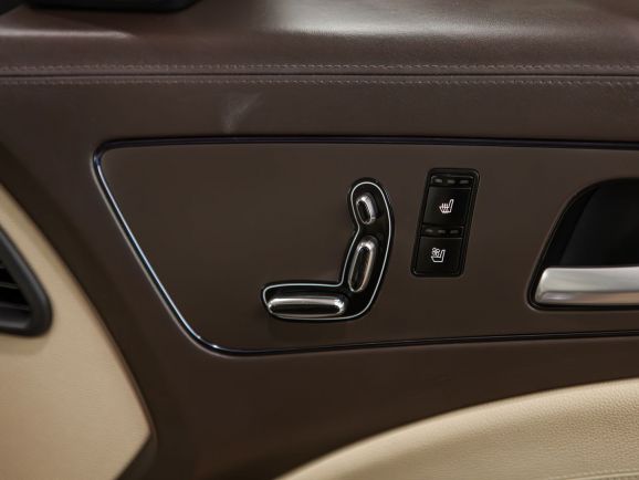 Kia Quoris, АТ, 2013 фото 25