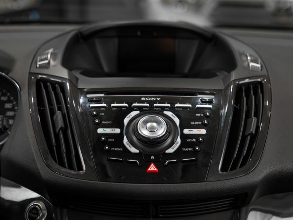 Ford Kuga, Робот, 2013 фото 14