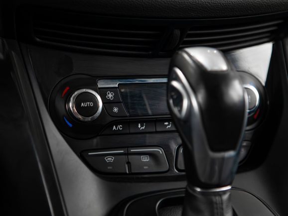 Ford Kuga, Робот, 2013 фото 15