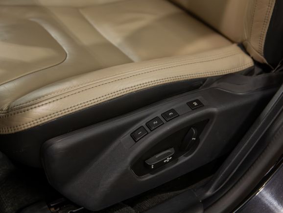 Volvo S60, АТ, 2012 фото 11