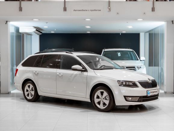 Skoda Octavia, Робот, 2014 фото 5