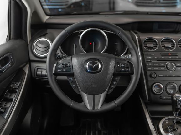 Mazda CX-7, АТ, 2011 фото 9