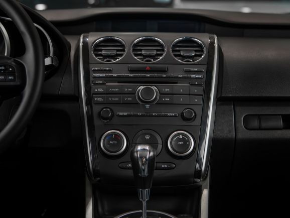 Mazda CX-7, АТ, 2011 фото 11