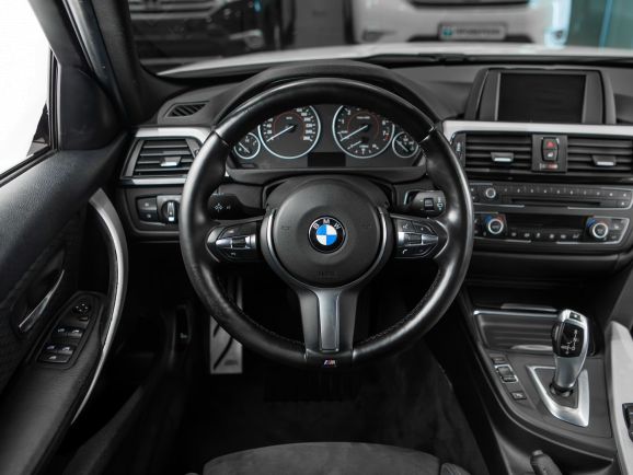 BMW 3 серия, АТ, 2014 фото 9