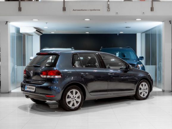 Volkswagen Golf, Робот, 2011 фото 4
