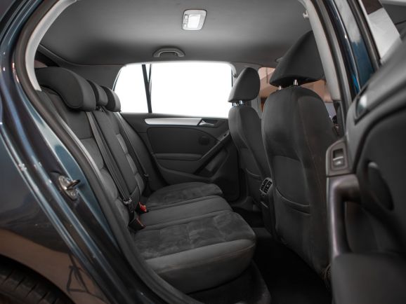 Volkswagen Golf, Робот, 2011 фото 8