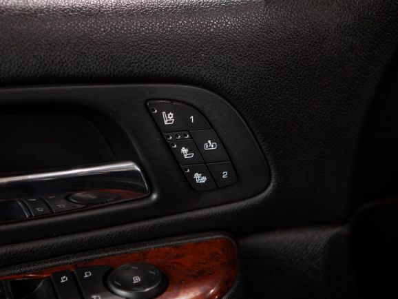 Chevrolet Tahoe, АТ, 2012 фото 15