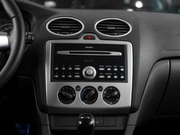 Ford Focus, АТ, 2006 фото 10