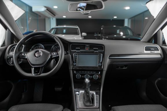Volkswagen Golf, Робот, 2013 фото 12