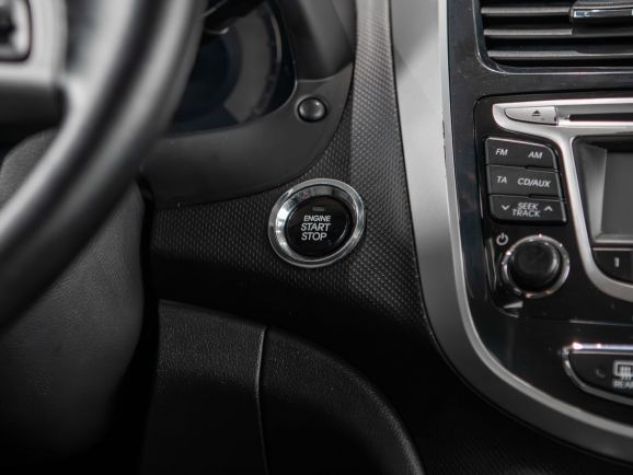 Hyundai Solaris, АТ, 2012 фото 12