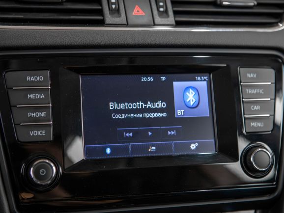 Skoda Octavia, Робот, 2013 фото 13