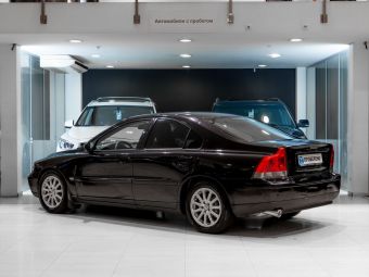 Volvo S60, МКПП, 2003 фото 6