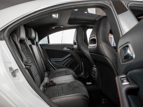 Mercedes-Benz CLA-класс, Робот, 2013 фото 8