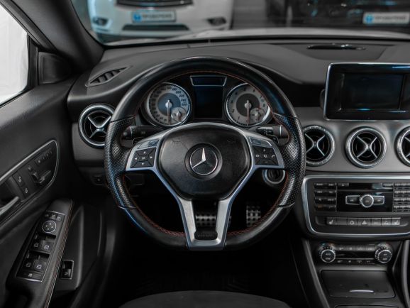 Mercedes-Benz CLA-класс, Робот, 2013 фото 13
