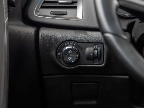 Opel Astra, АТ, 2012 фото 8