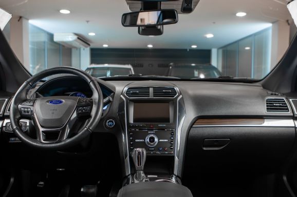 Ford Explorer, АТ, 2018 фото 7