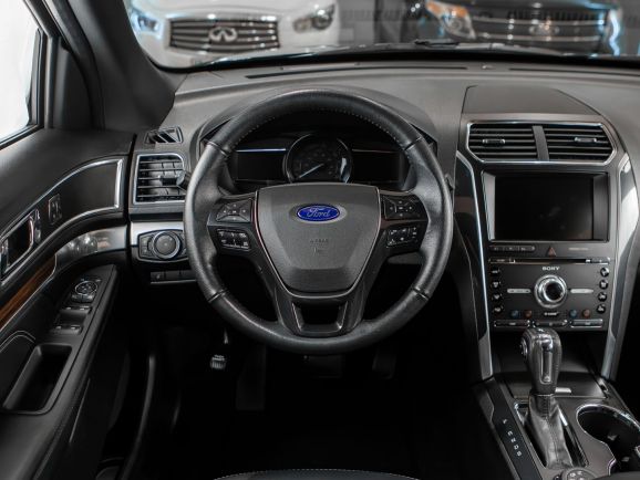 Ford Explorer, АТ, 2018 фото 21
