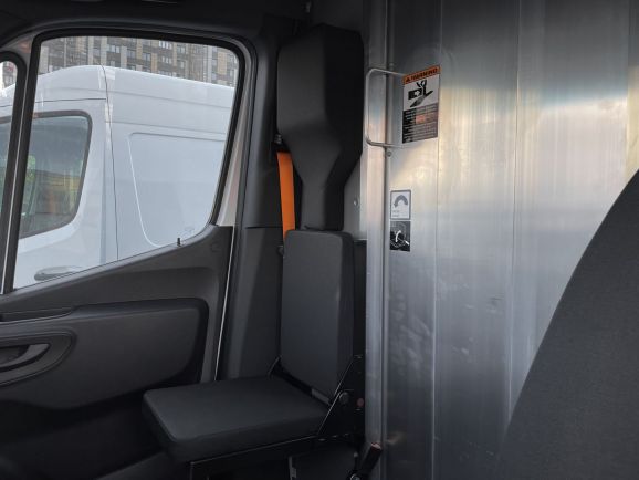 Mercedes-Benz Sprinter, АТ, 2023 фото 1