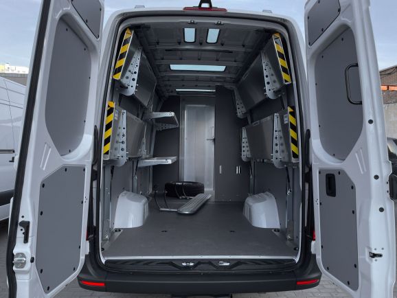 Mercedes-Benz Sprinter, АТ, 2023 фото 9