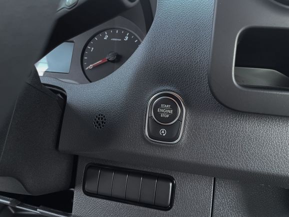 Mercedes-Benz Sprinter, АТ, 2023 фото 13