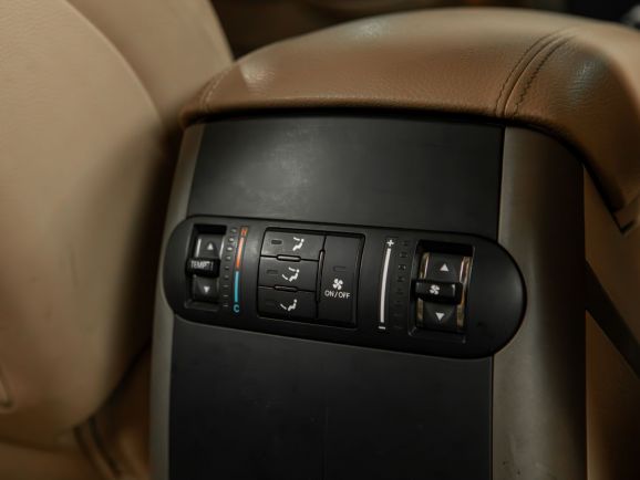 Kia Mohave, АТ, 2011 фото 11